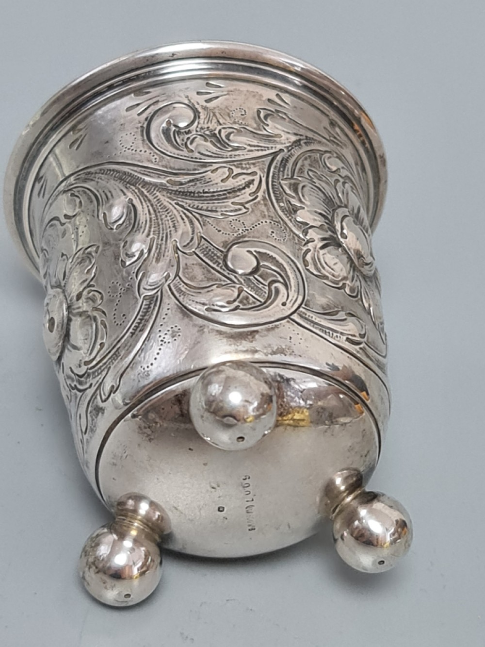 Delightful Late 19thc German Chased Silver Peg Beaker on Ball Feet View VIII