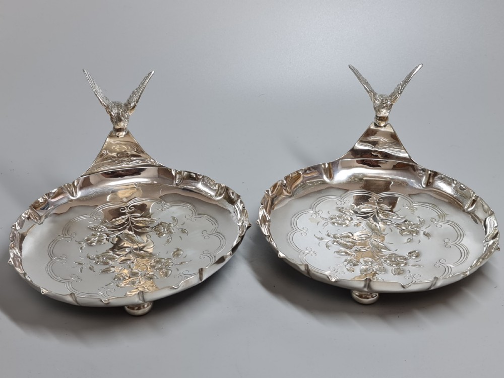 Exceptional Pr Silver Plated Art Nouveau Serving Dishes with Bird Handles c1900 View IX