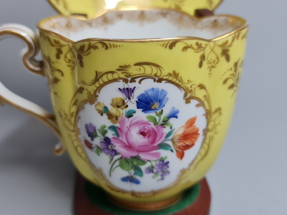 LARGE MEISSEN QUATREFOIL DEMITASSE CUP & SAUCER CANARY YELLOW GOLD & FLORAL View IV