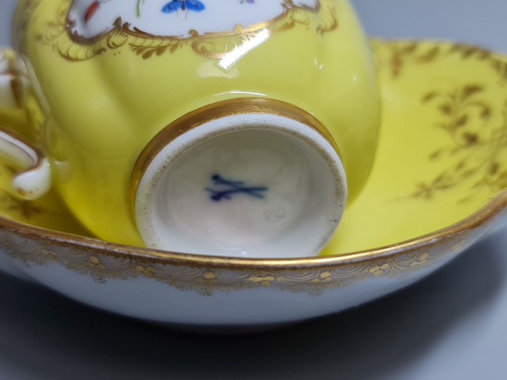 LARGE MEISSEN QUATREFOIL DEMITASSE CUP & SAUCER CANARY YELLOW GOLD & FLORAL View X