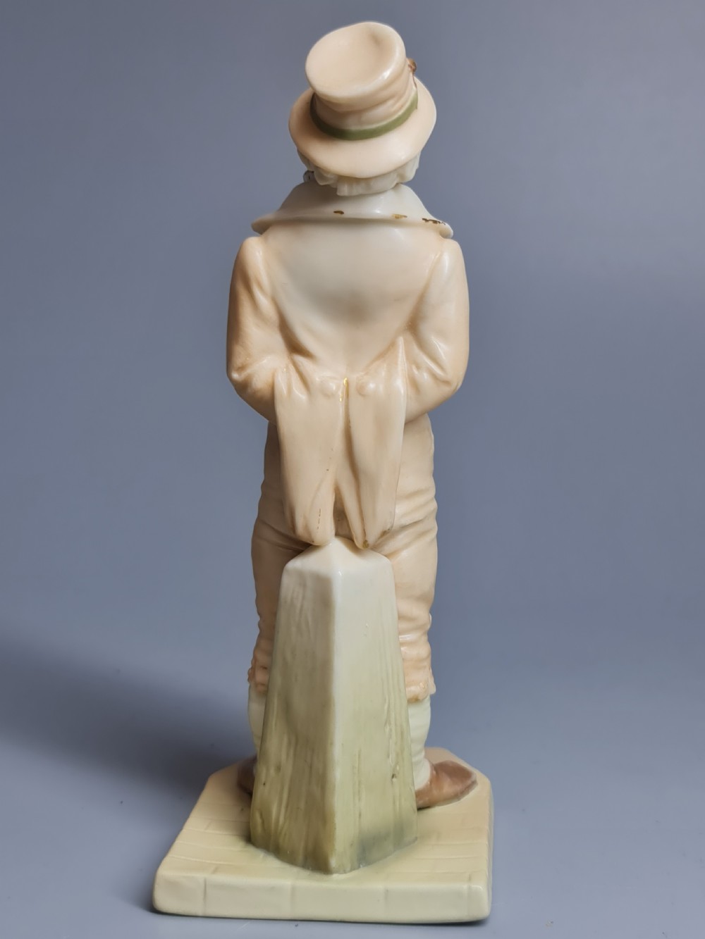 Royal Worcester 'The Irishman' Porcelain Hadley Countries of the World Figurine C1890 View V
