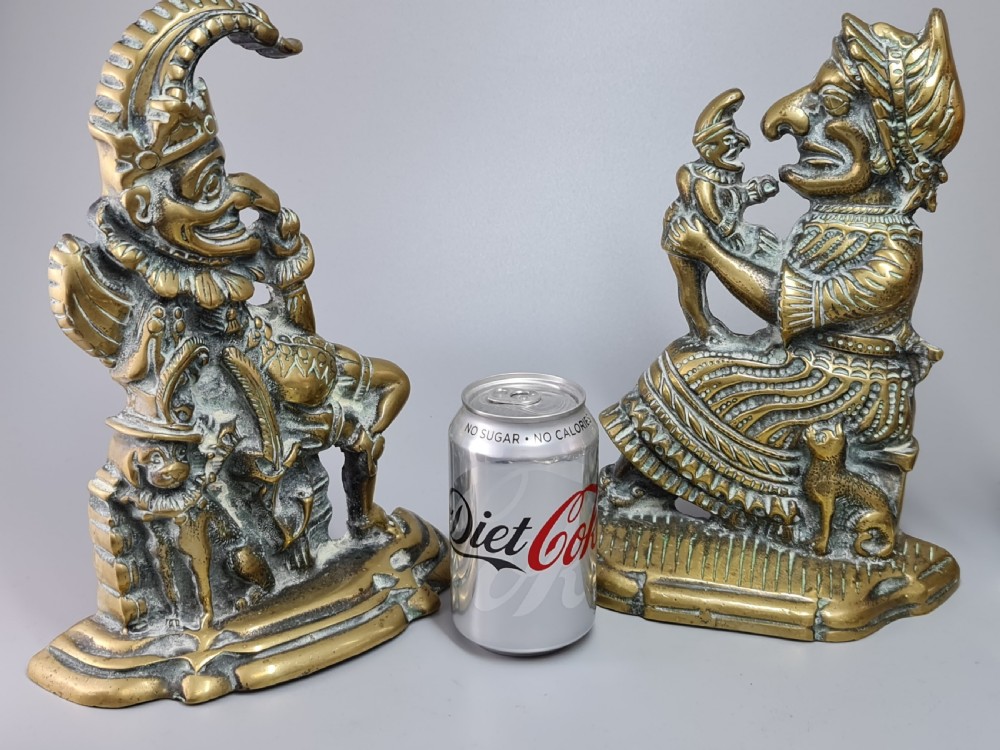 Fine Large 19thc Punch & Judy Brass Door Stops 28cm View II