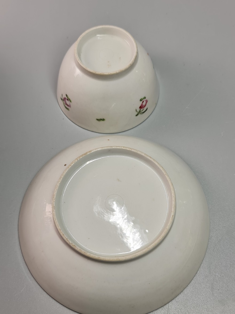 Fine 18th Century Tea Bowl & Saucer View VII