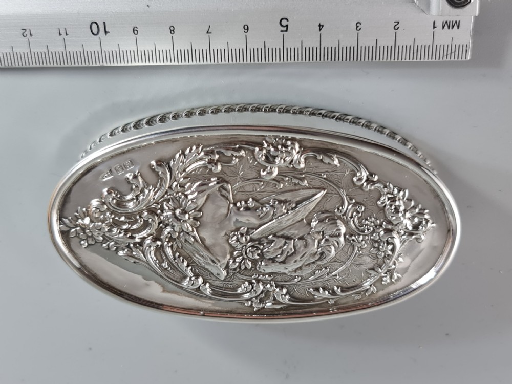 Delightful c1906 Walker & Hall Large HM Silver Oval Dressing Table Box View XIII