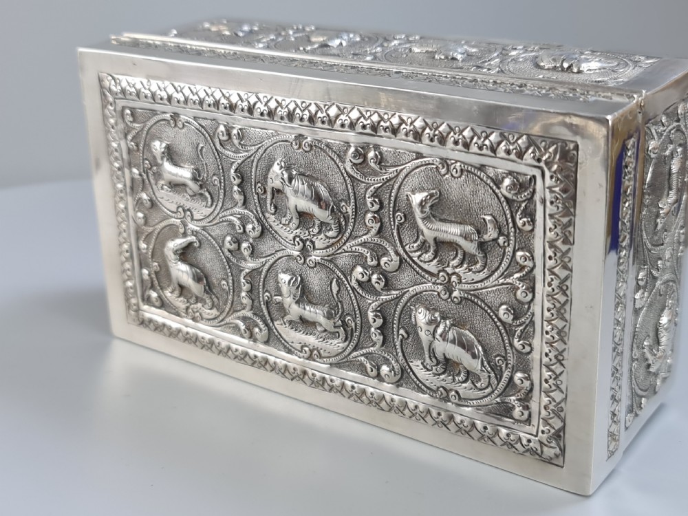 Superb Quality Large Anglo Indian Silver Box Profuse Animal Decoration c1900 View III