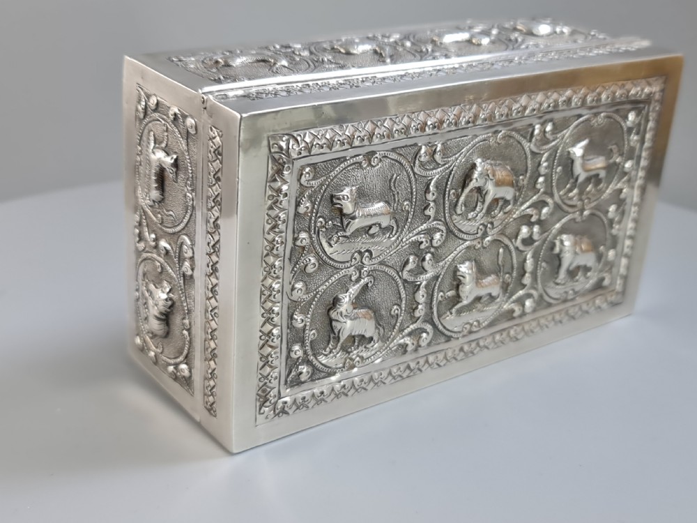 Superb Quality Large Anglo Indian Silver Box Profuse Animal Decoration c1900 View IV