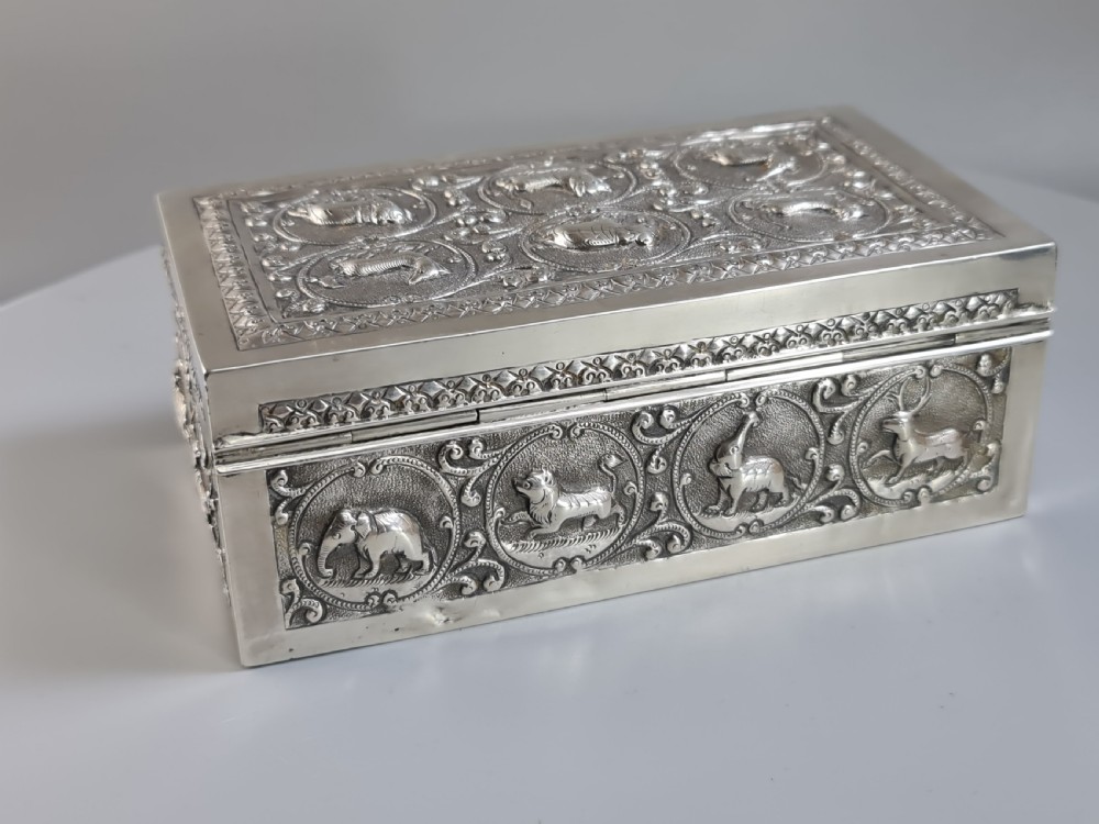 Superb Quality Large Anglo Indian Silver Box Profuse Animal Decoration c1900 View VI