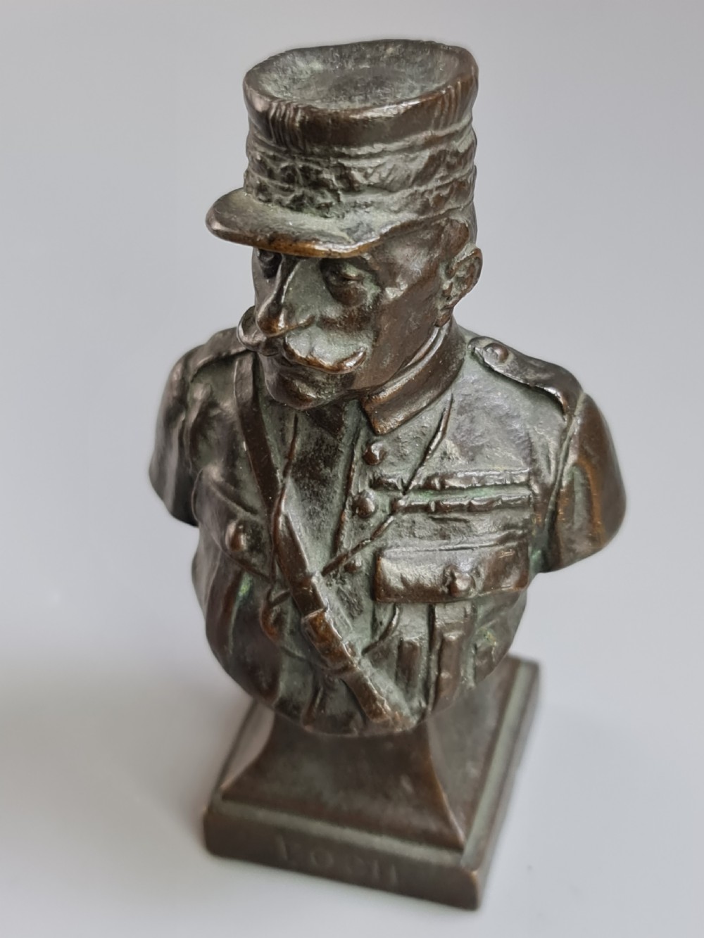 Fine Elkington & Co Bronze Bust of Marshall Foch View VIII