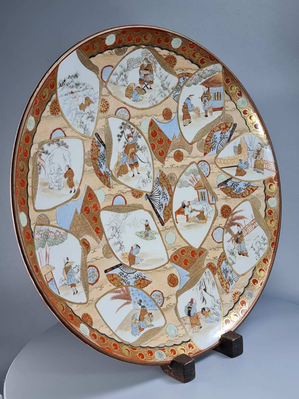 Exceptional Large 19thc Kutani Charger 37cm Diameter View IV
