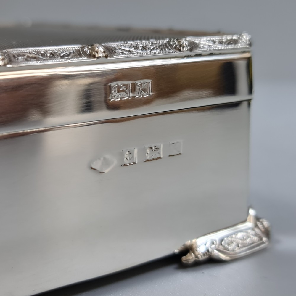 Beautiful Quality  Large Vintage HM Silver Cig Box with Celtic Design View XVII