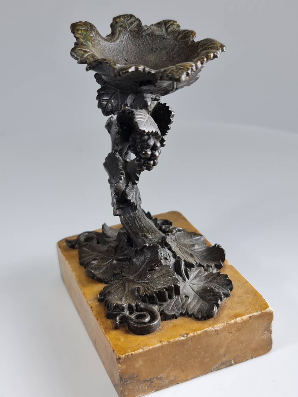 Detailed 19thc Bronze Incense Dish View IV