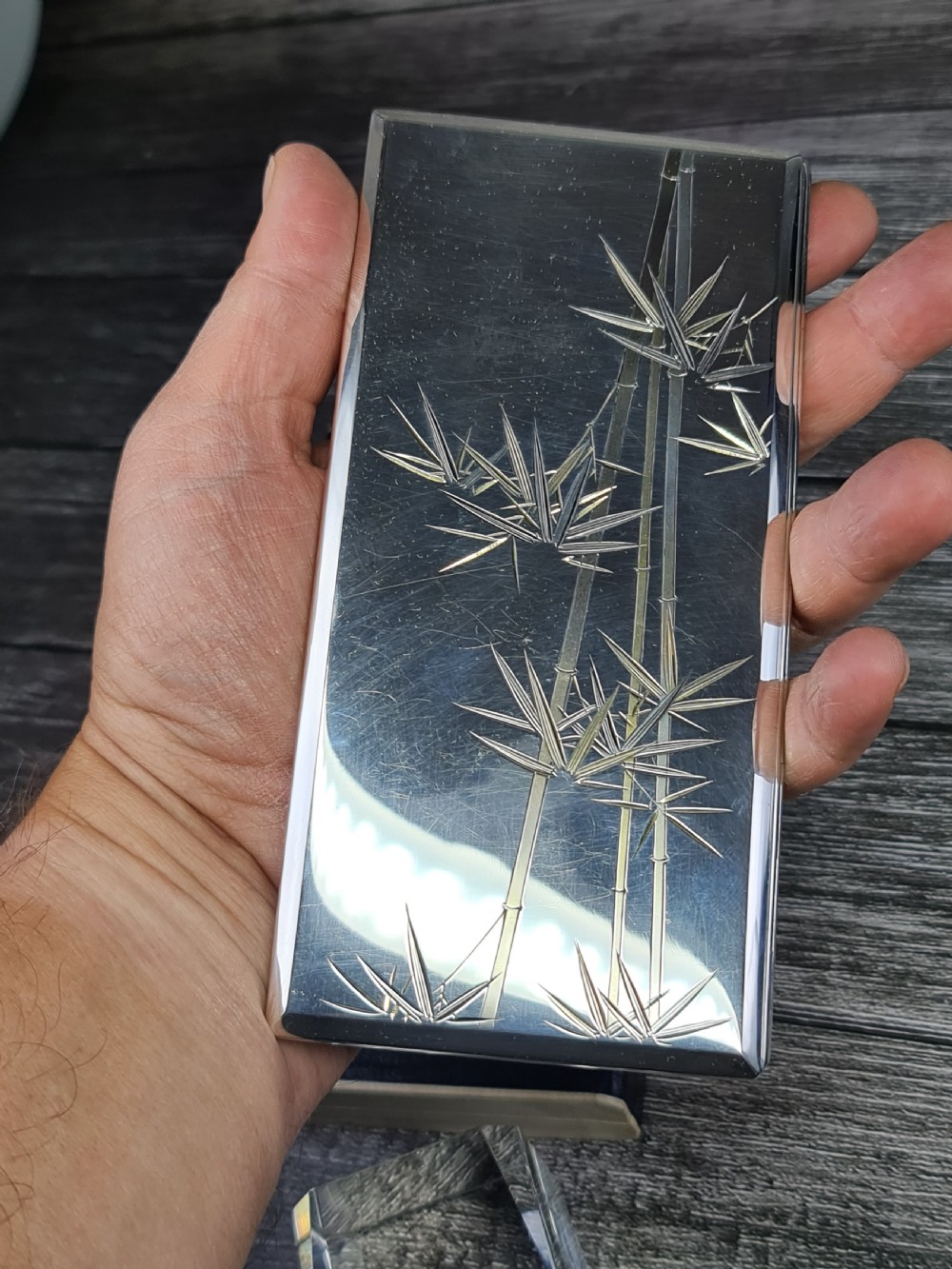 Exquisite 'K.Uyeda' Large (230gm) Vintage Japanese Sterling 950 Silver Case View II