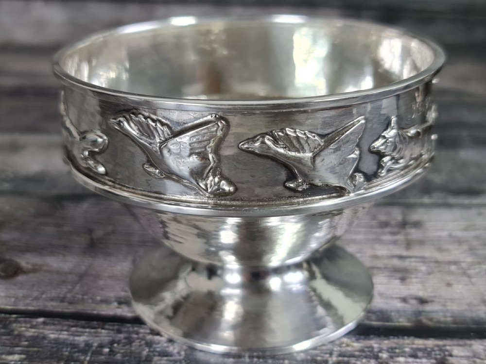 Beautiful Arts & Crafts HM silver Chasing Animals Bowl George Edwards and Sons View IV