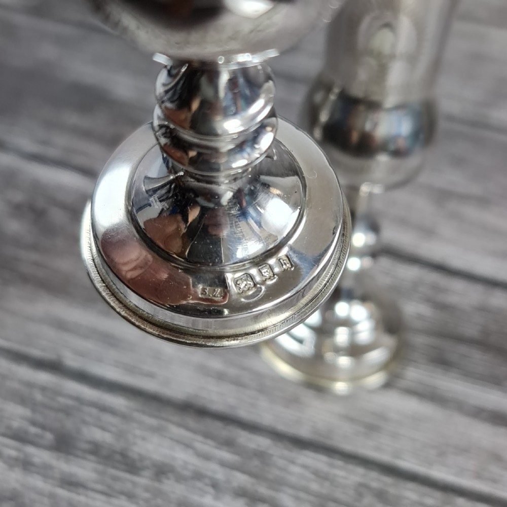 Fine Antique Pr HM Silver Kiddush Cups London 1923 View XIII