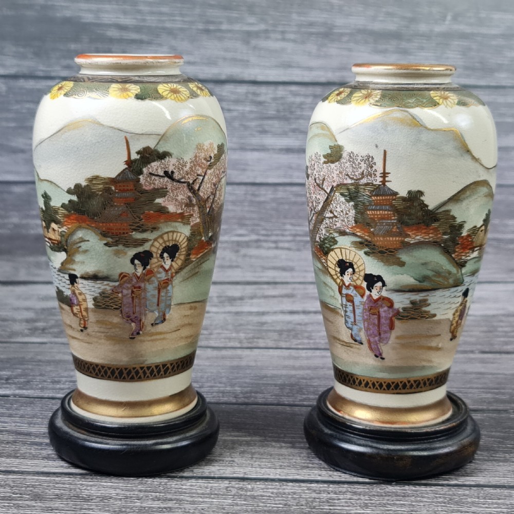 Beautiful Satsuma Pair of Signed Hand Painted Vases c1900 View V