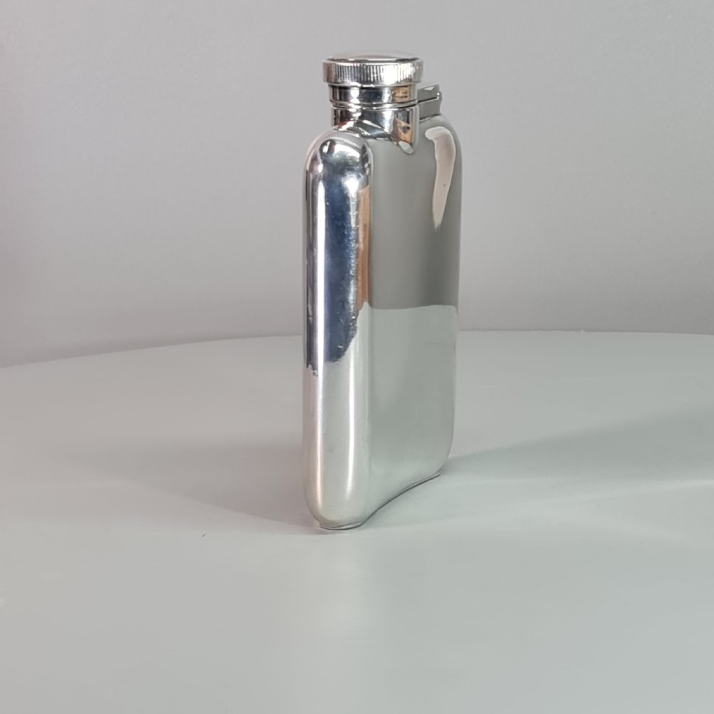 Fine Vintage Solid Silver Hip Flask View IV