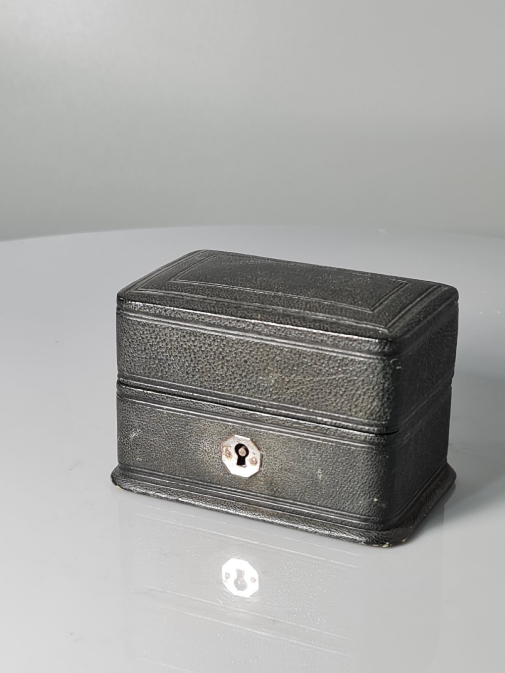 Victorian Cut Glass & Silver Plate Pr Leather Cased Scents c1880 View XI