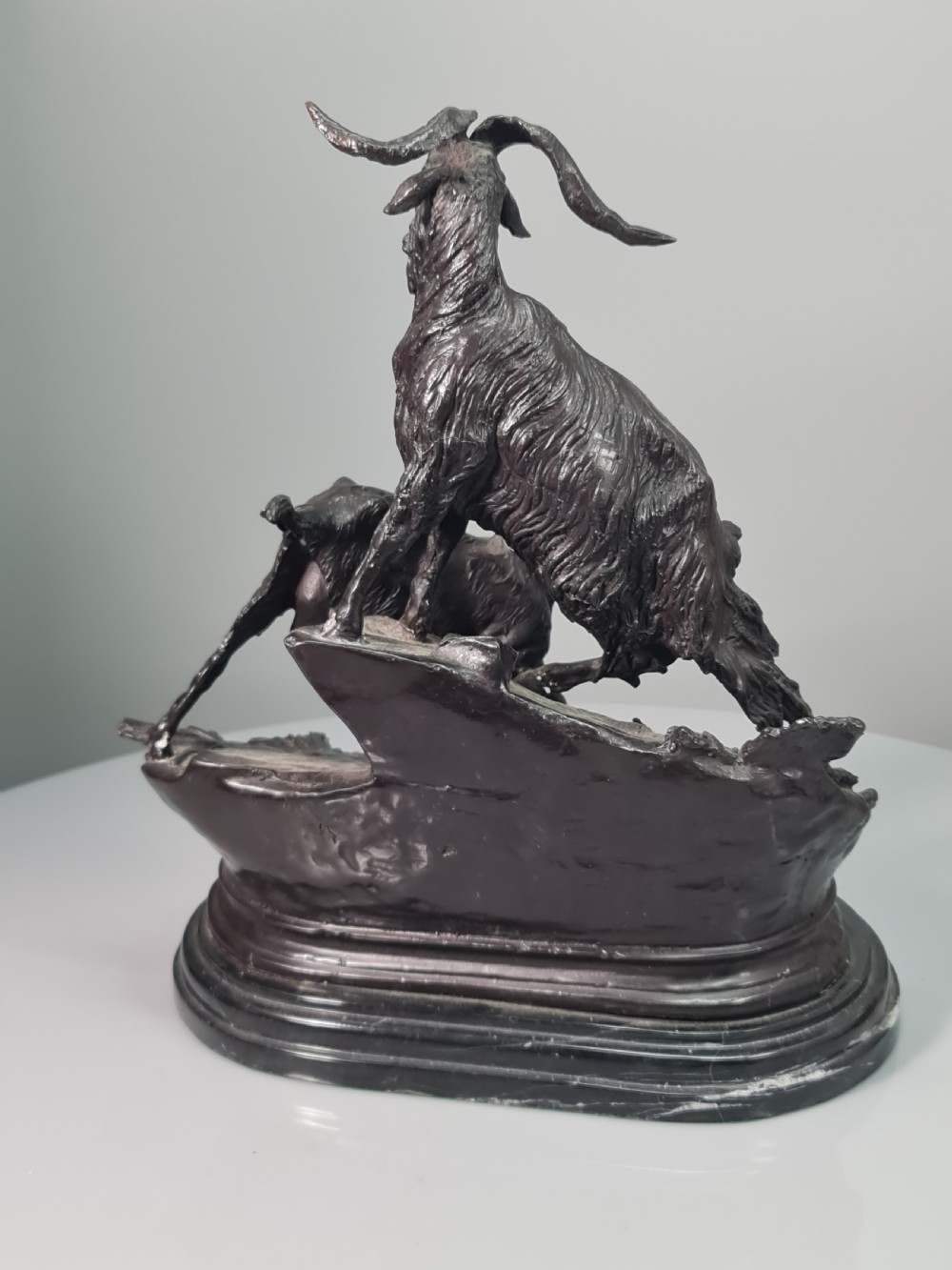Early 20thc Cast Bronze Figural Group of Two Goats on Marble Plinth 29cm View XI