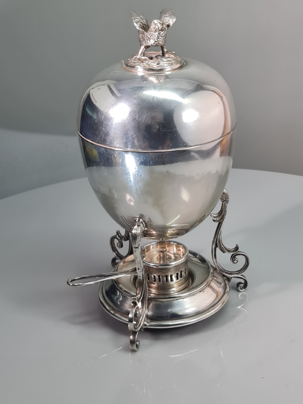 Fine Large Walker & Hall Edwardian SP Egg Warmer View III