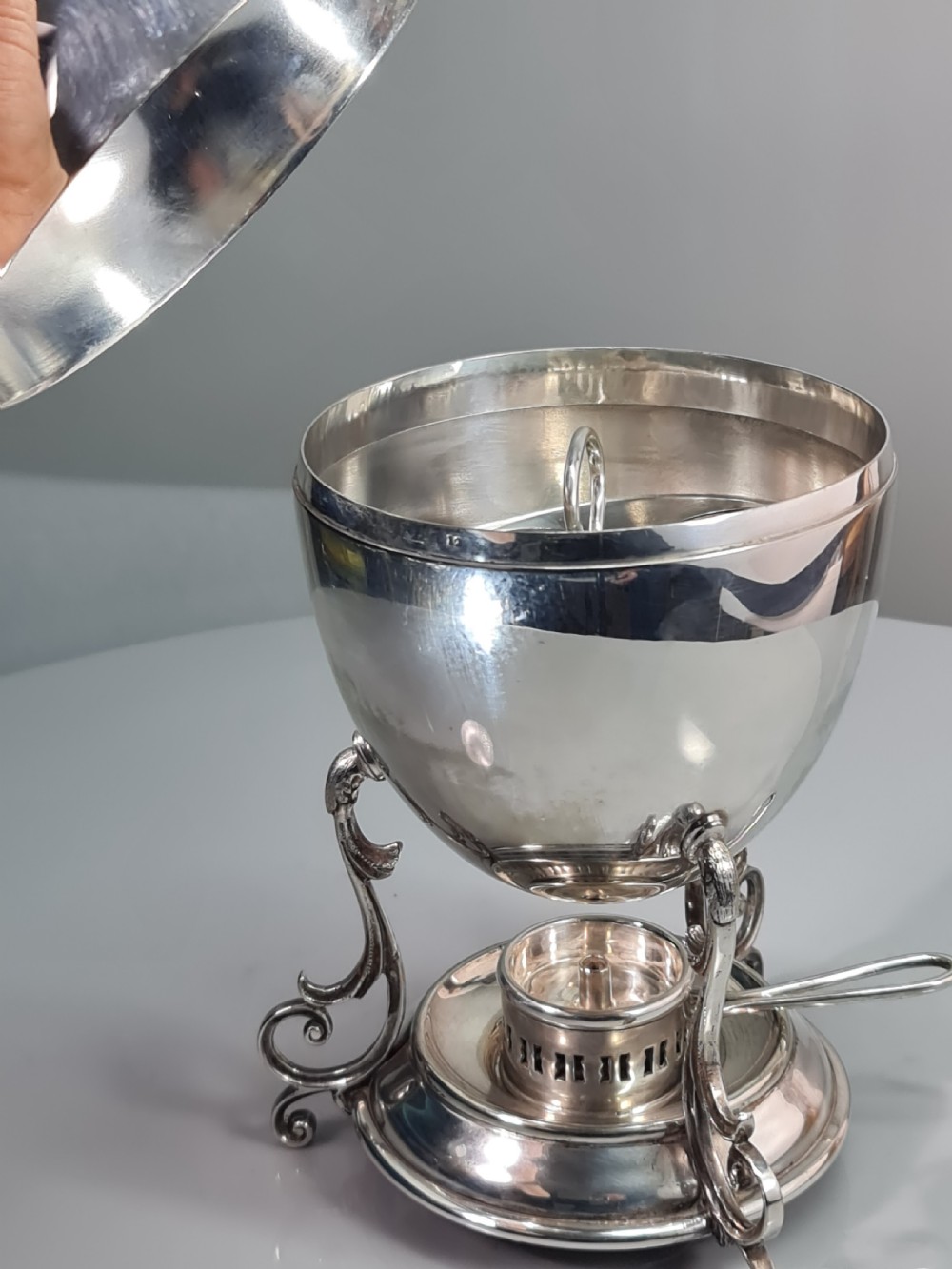 Fine Large Walker & Hall Edwardian SP Egg Warmer View XII