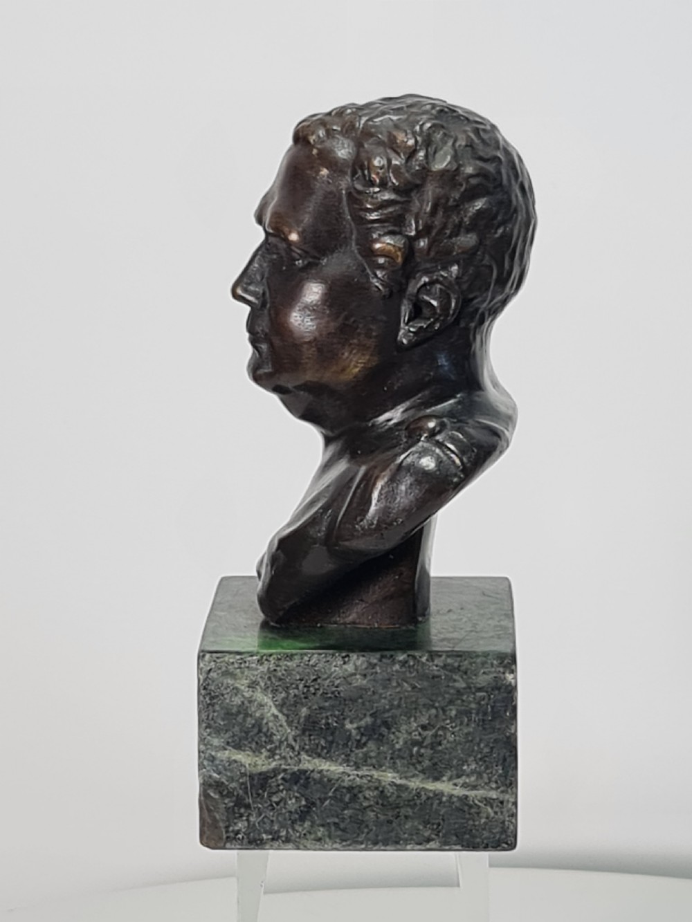 Fine Quality Vintage Bronze Bust on Marble Base c1920 View VIII