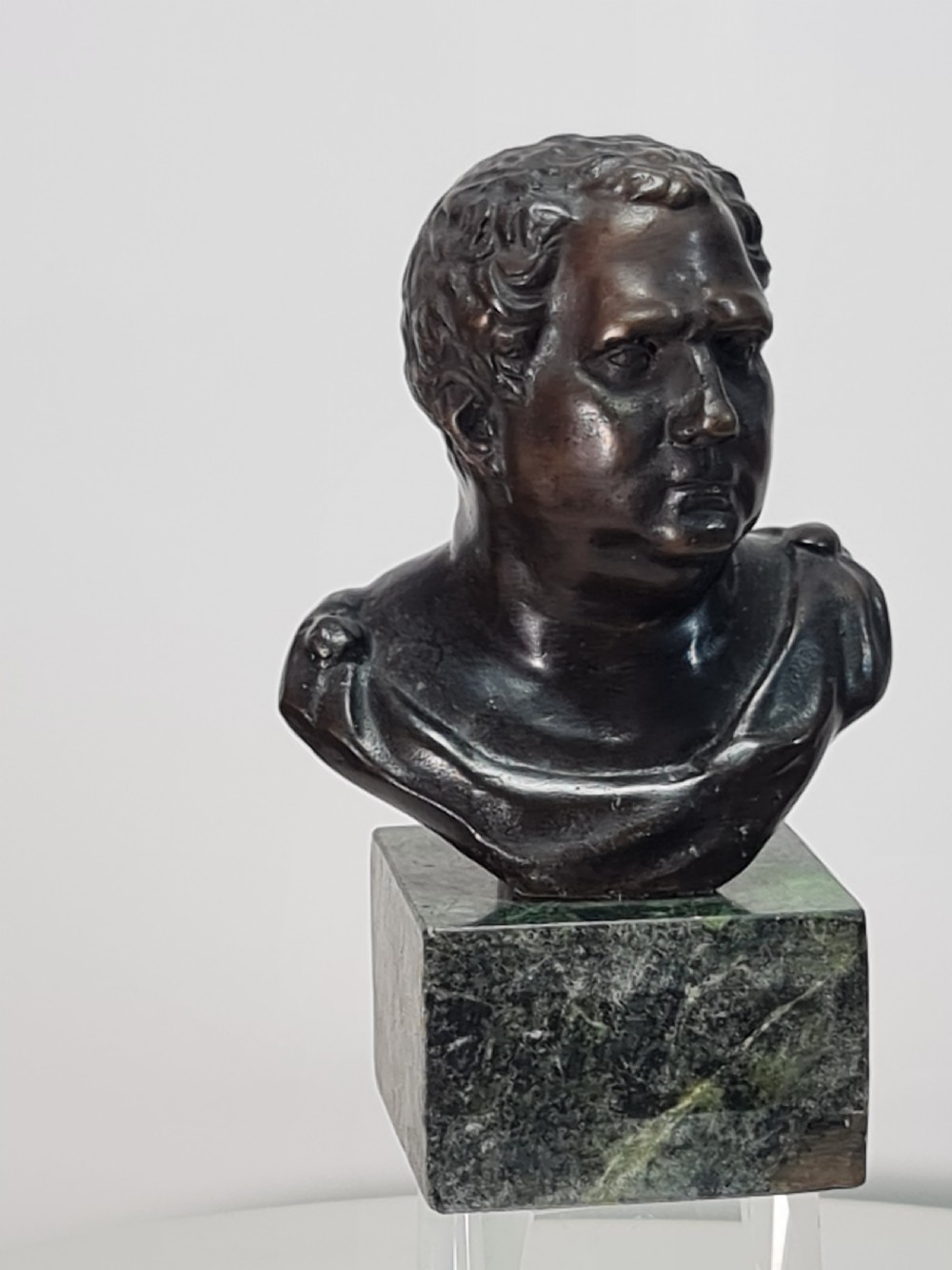 Fine Quality Vintage Bronze Bust on Marble Base c1920 View XIV