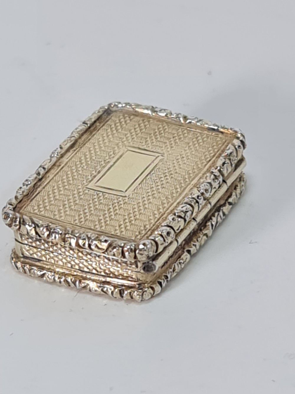 Georgian Silver Gilt Vinaigrette John Bettridge View XIII