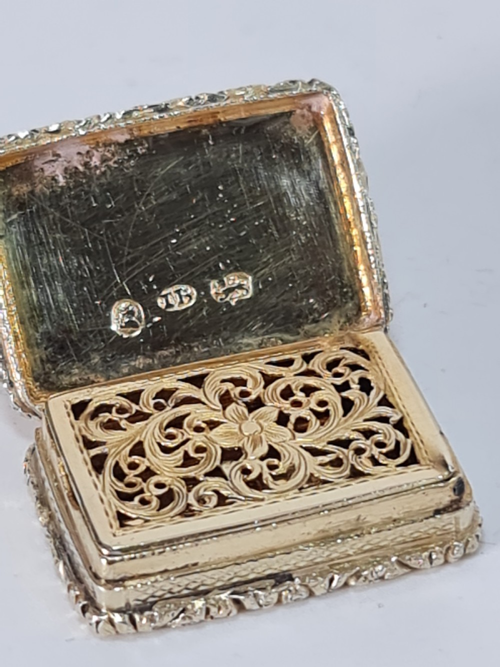Georgian Silver Gilt Vinaigrette John Bettridge View XIX