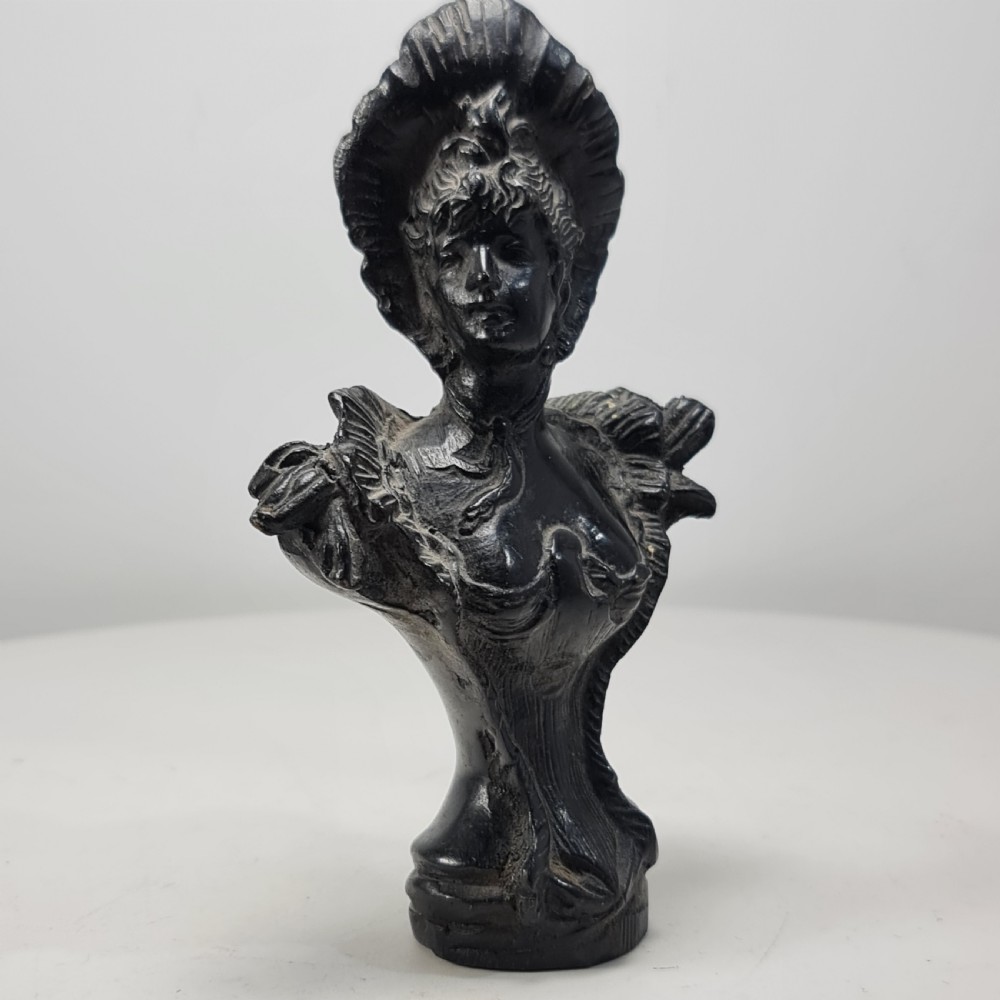 Delightful Art Nouveau Bronze Bust of an Attractive Female wearing a Hat c1910 View XIX