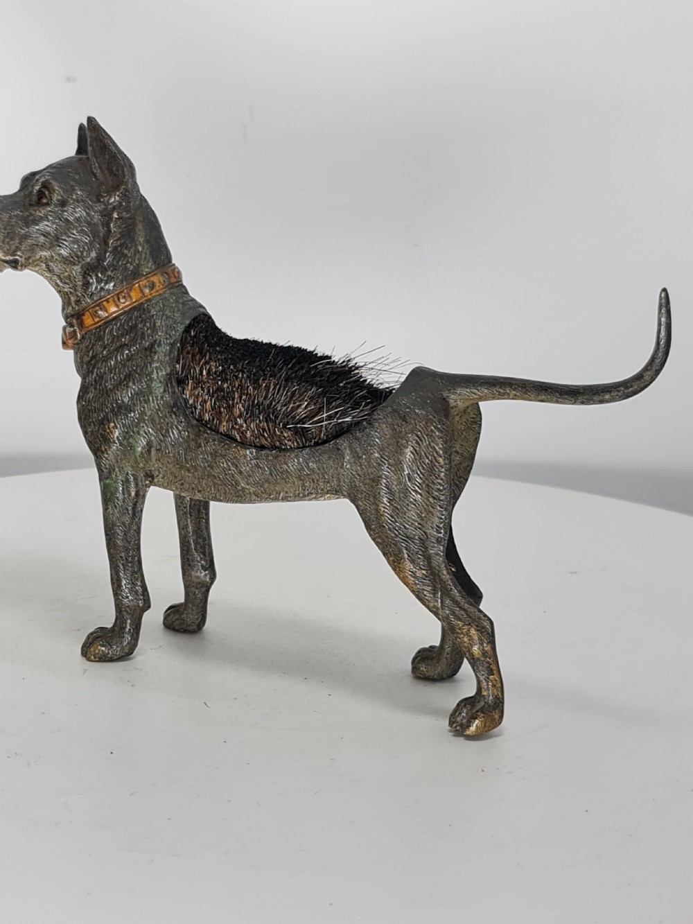 Fine Large 19thc Austrian Cold Painted Bronze Pen Wipe formed as a Hound  View IV