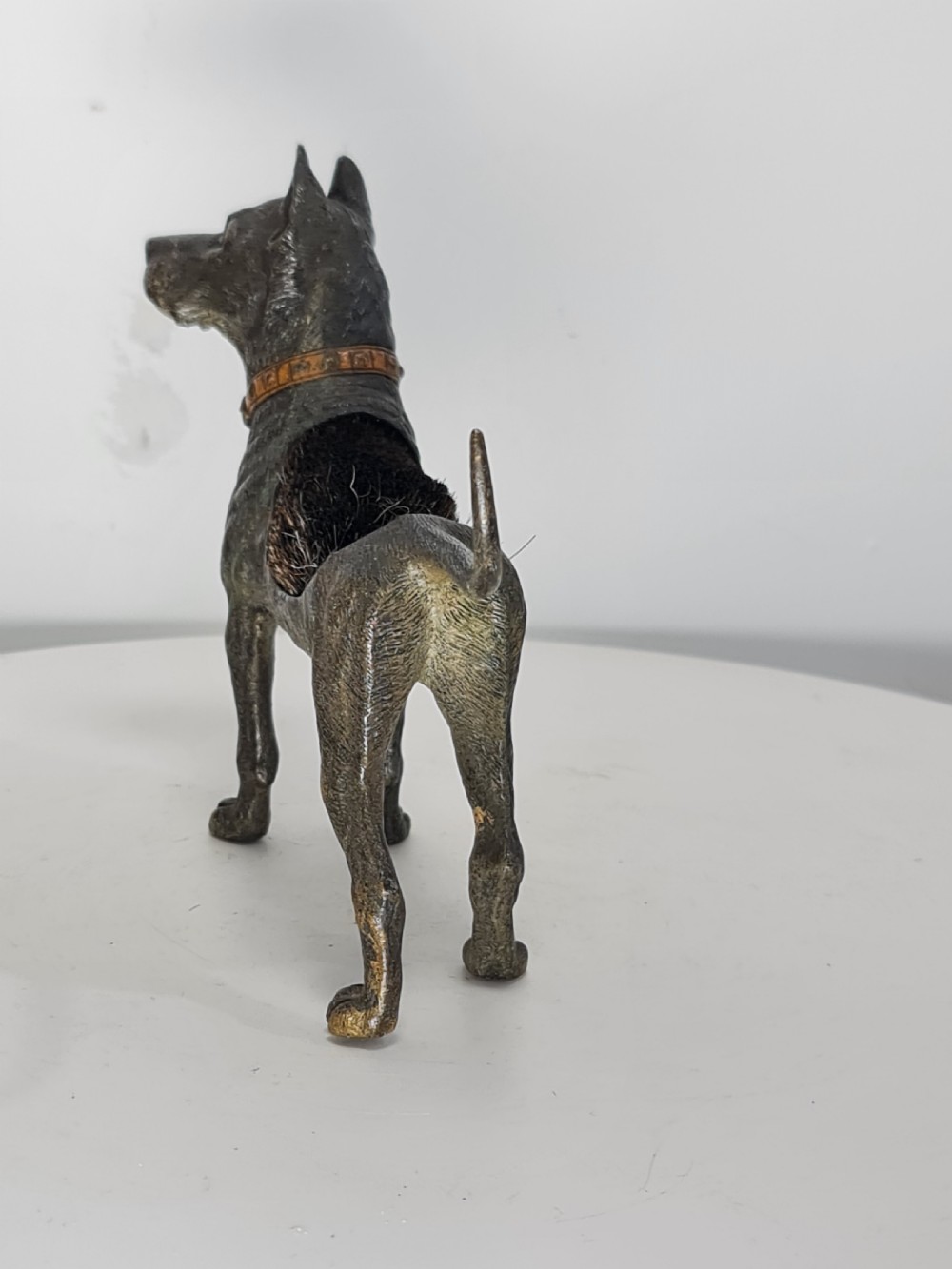 Fine Large 19thc Austrian Cold Painted Bronze Pen Wipe formed as a Hound  View VI