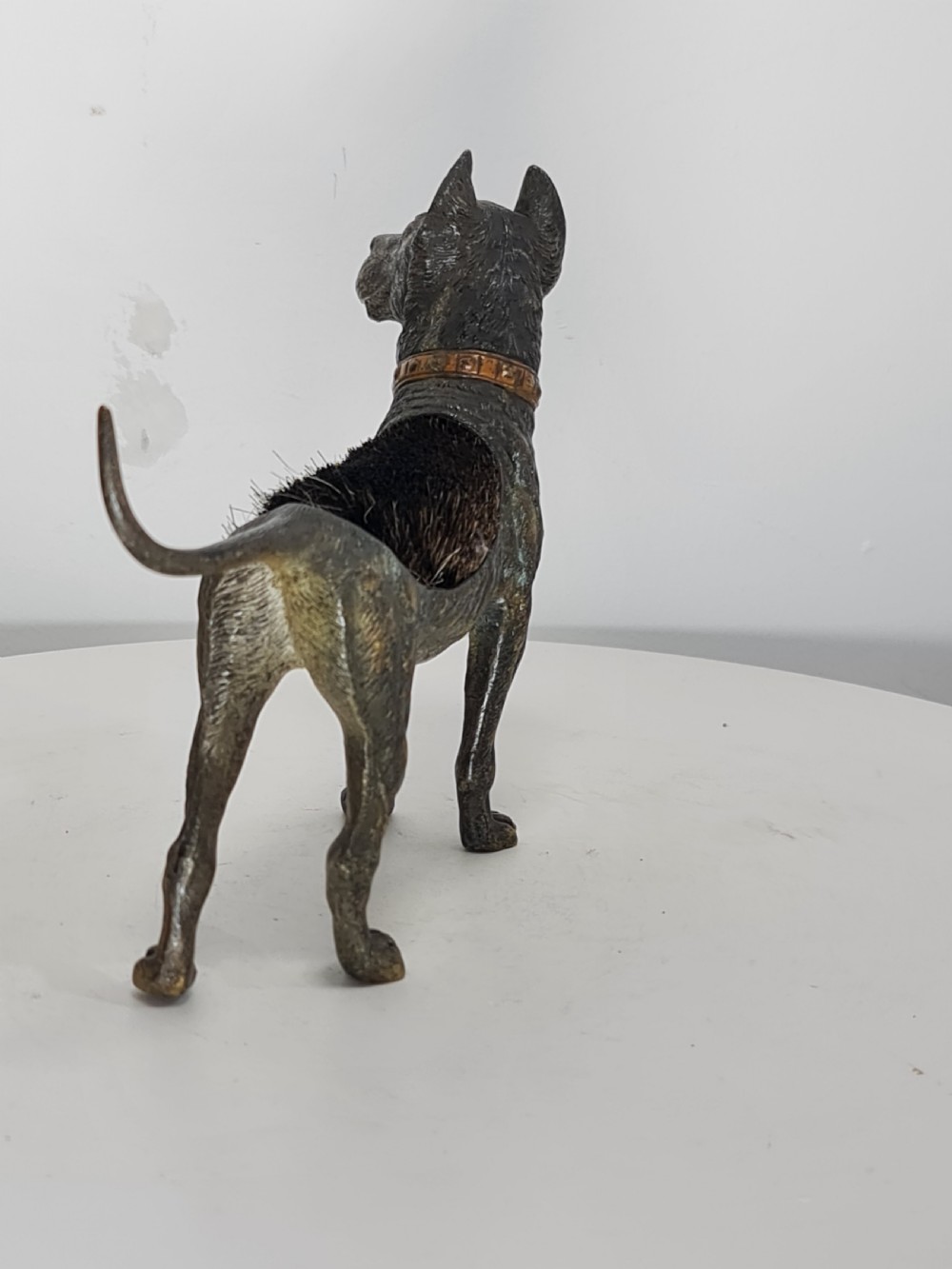 Fine Large 19thc Austrian Cold Painted Bronze Pen Wipe formed as a Hound  View VII