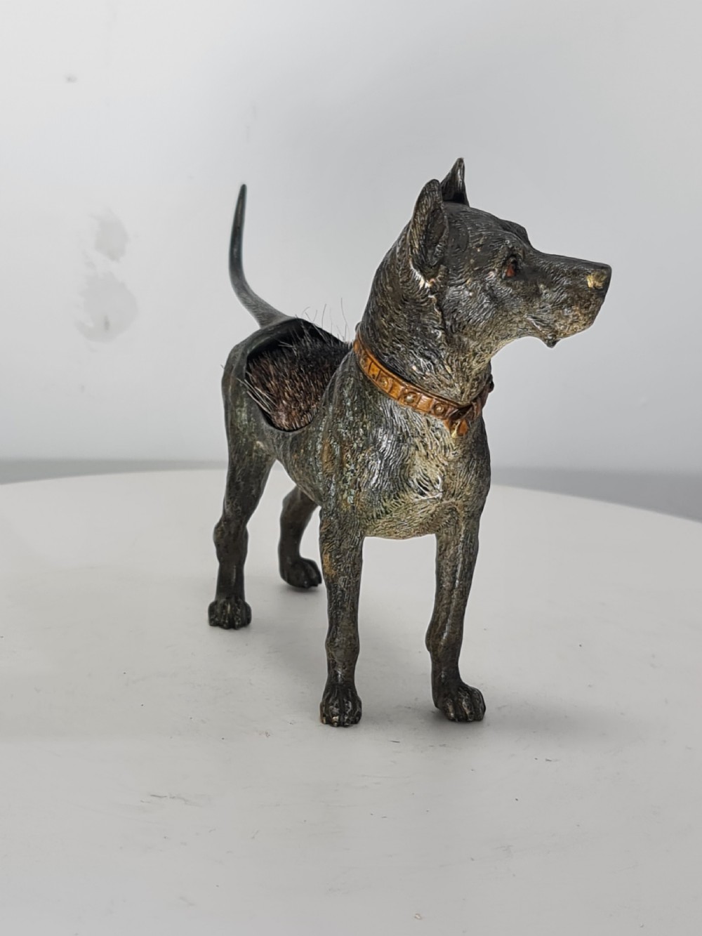 Fine Large 19thc Austrian Cold Painted Bronze Pen Wipe formed as a Hound  View XI