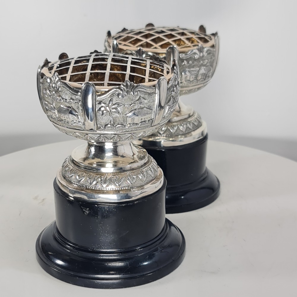 Beautiful Antique Pr Indian Silver Rose Bowls on Stands c1900 View VI