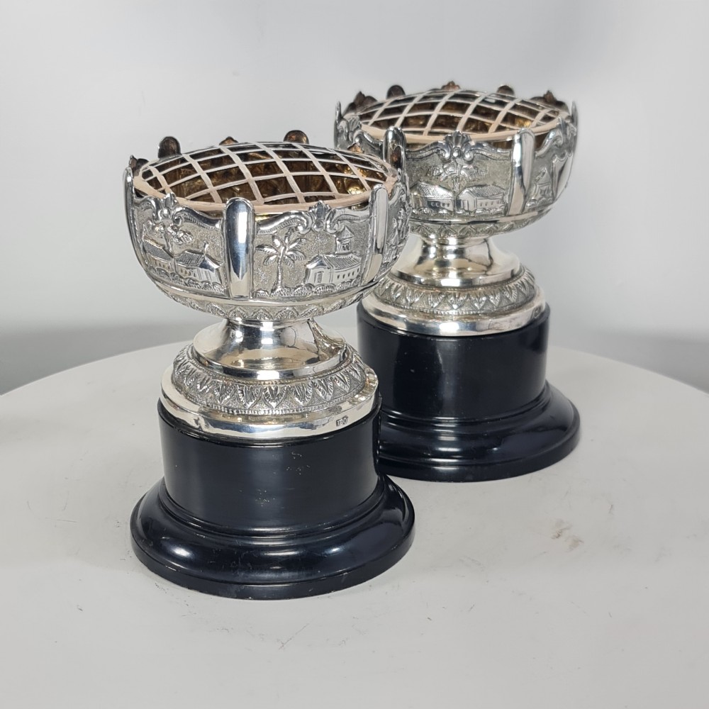 Beautiful Antique Pr Indian Silver Rose Bowls on Stands c1900 View IX