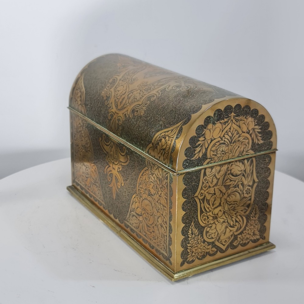 Super Quality Engraved Betjemann & Sons Brass Stationary Domed Box with Hinged Lid c1880 View IX