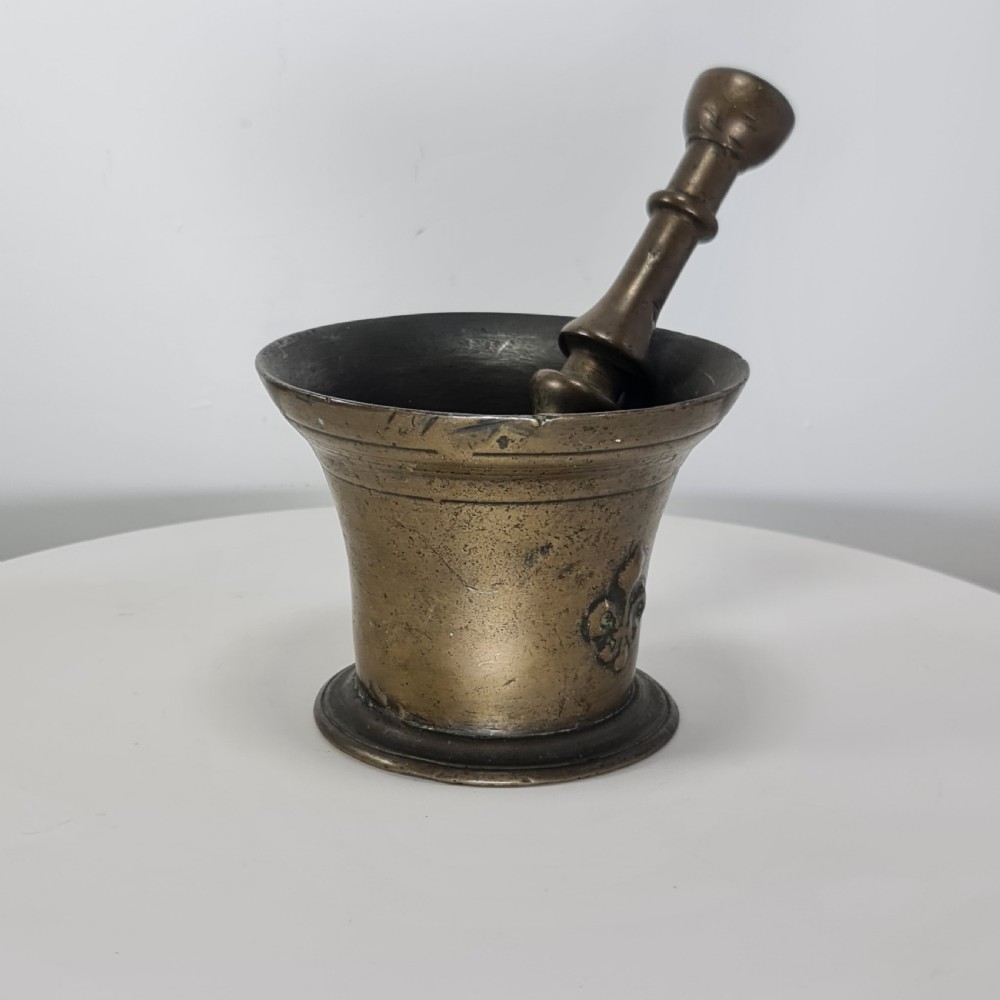Fabulous 18thc Bronze Mortar and Pestle with Fleur De Lys Design View XVIII
