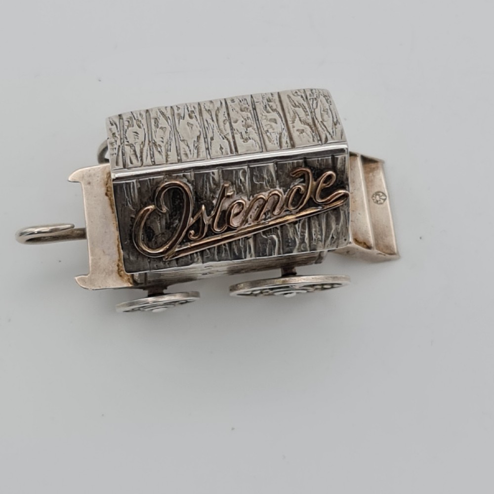 Fine antique Dutch silver miniature bathing wagon c1900 View XVI