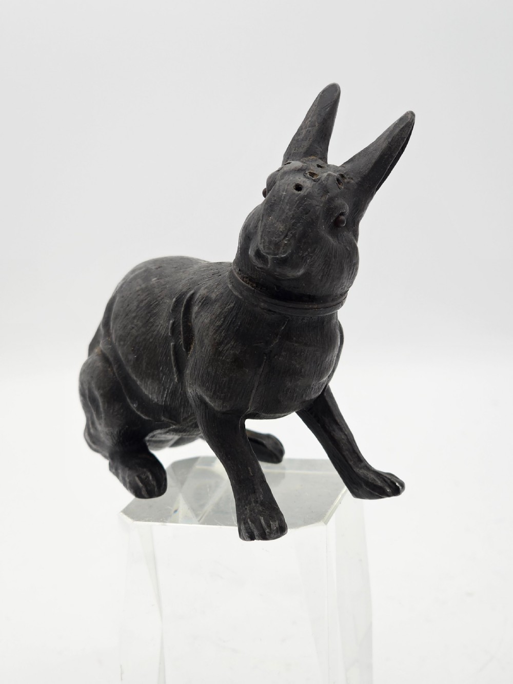 Rare 19thc Gun Metal Rabbit Pounce (Powder) Pot View IX