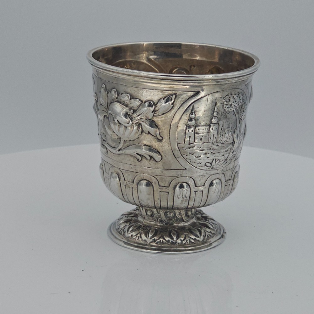 Interesting Early Silver Pedestal Tumbler 18thc View XIV
