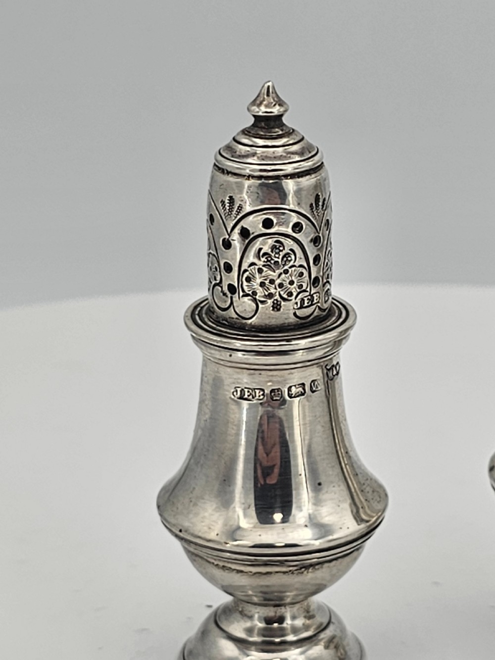Delightful Pair of Silver Peppers Walker & Hall by John Edward Bingham 19thc View VIII