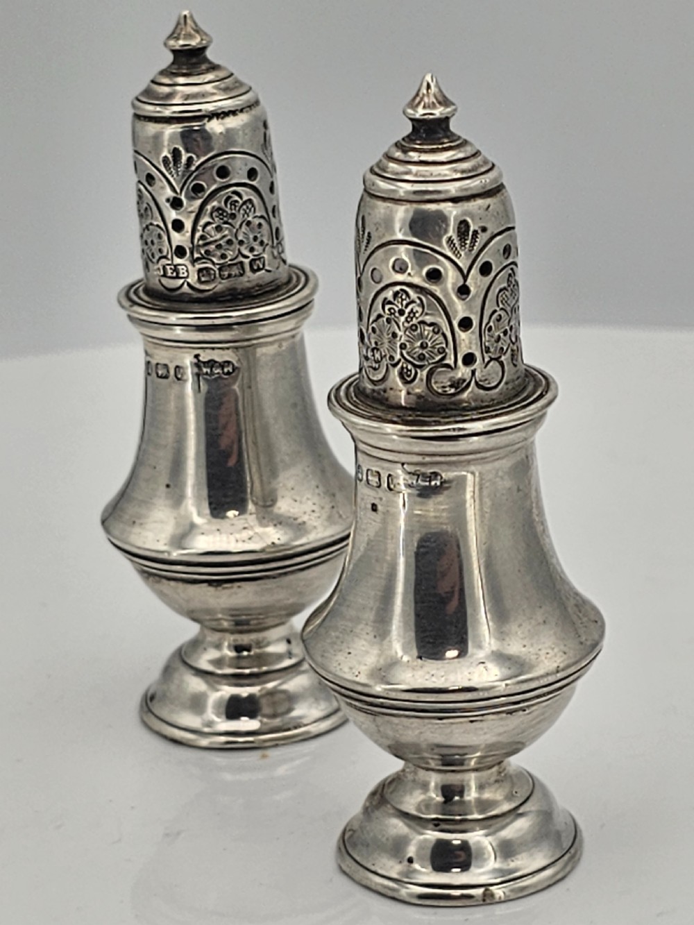 Delightful Pair of Silver Peppers Walker & Hall by John Edward Bingham 19thc View XII