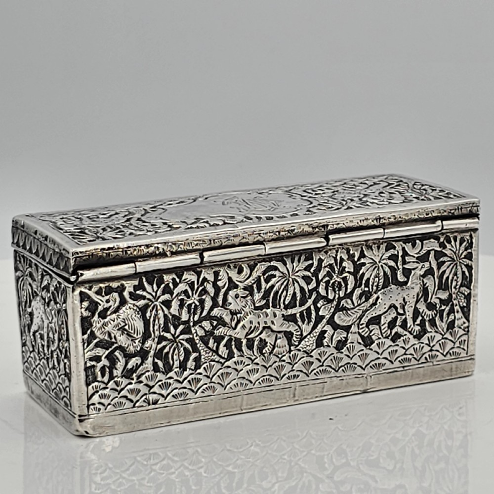 Fabulous Antique  Indian Kutch Silver Table Snuff Box c1880 View X