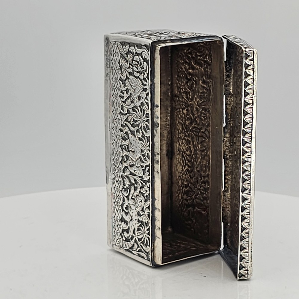 Fabulous Antique  Indian Kutch Silver Table Snuff Box c1880 View XVIII