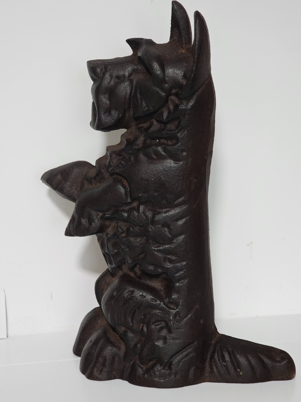 Fine Large Antique cast iron scottie door stop View III