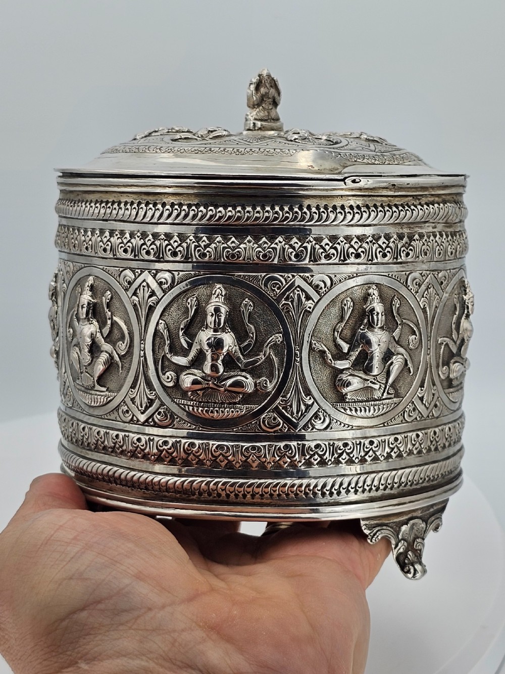 Fabulous Large 19thc Indian Silver Biscuit Barrell 419g View XVII