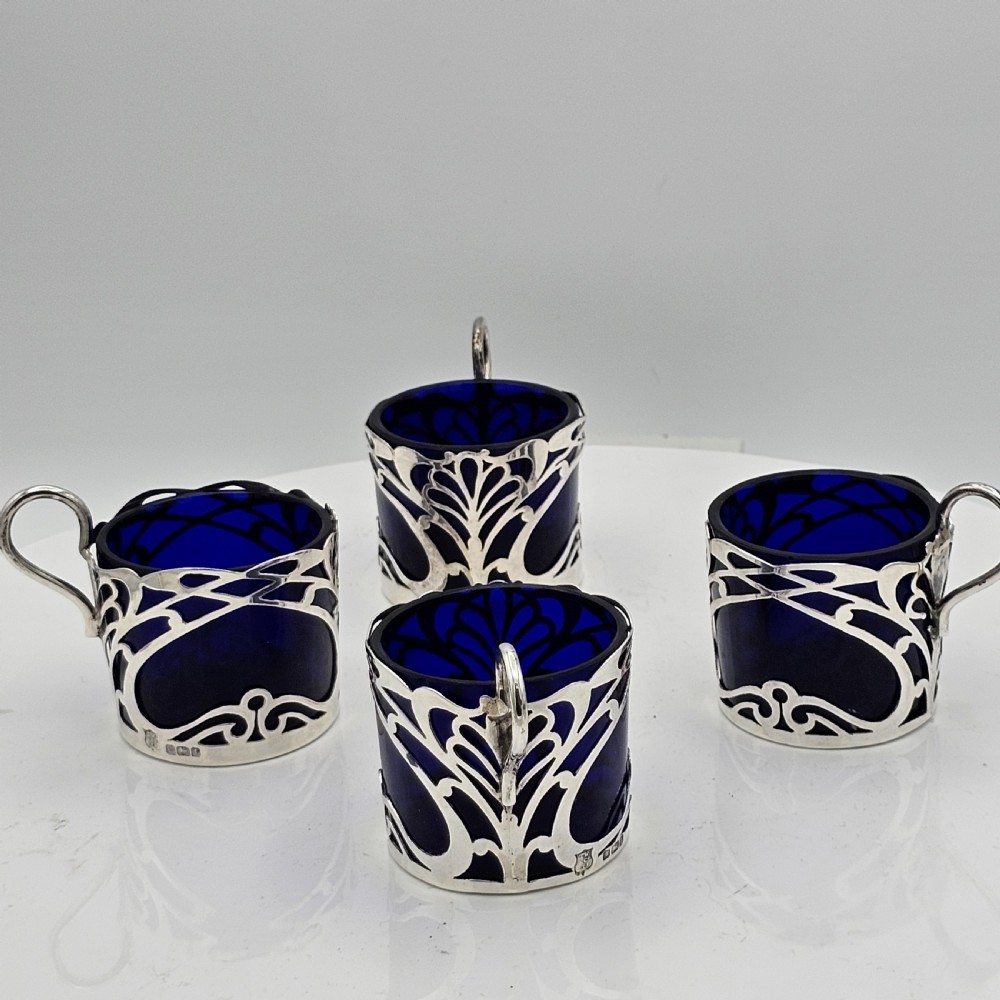 Stylish Set 4 x Art Nouveau Silver Salts Formed as Cups c1911 View III