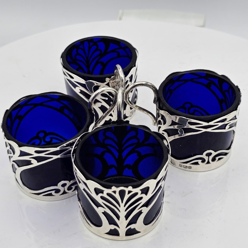 Stylish Set 4 x Art Nouveau Silver Salts Formed as Cups c1911 View VI