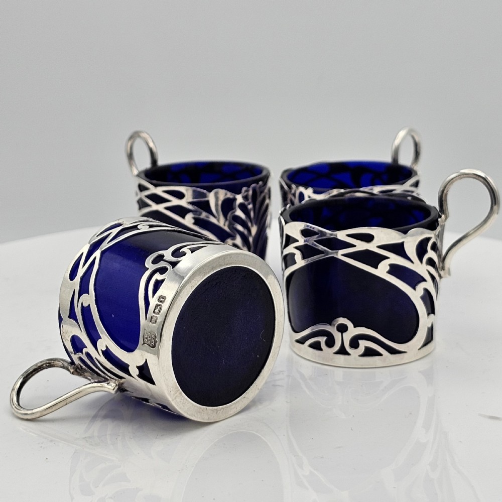 Stylish Set 4 x Art Nouveau Silver Salts Formed as Cups c1911 View IX