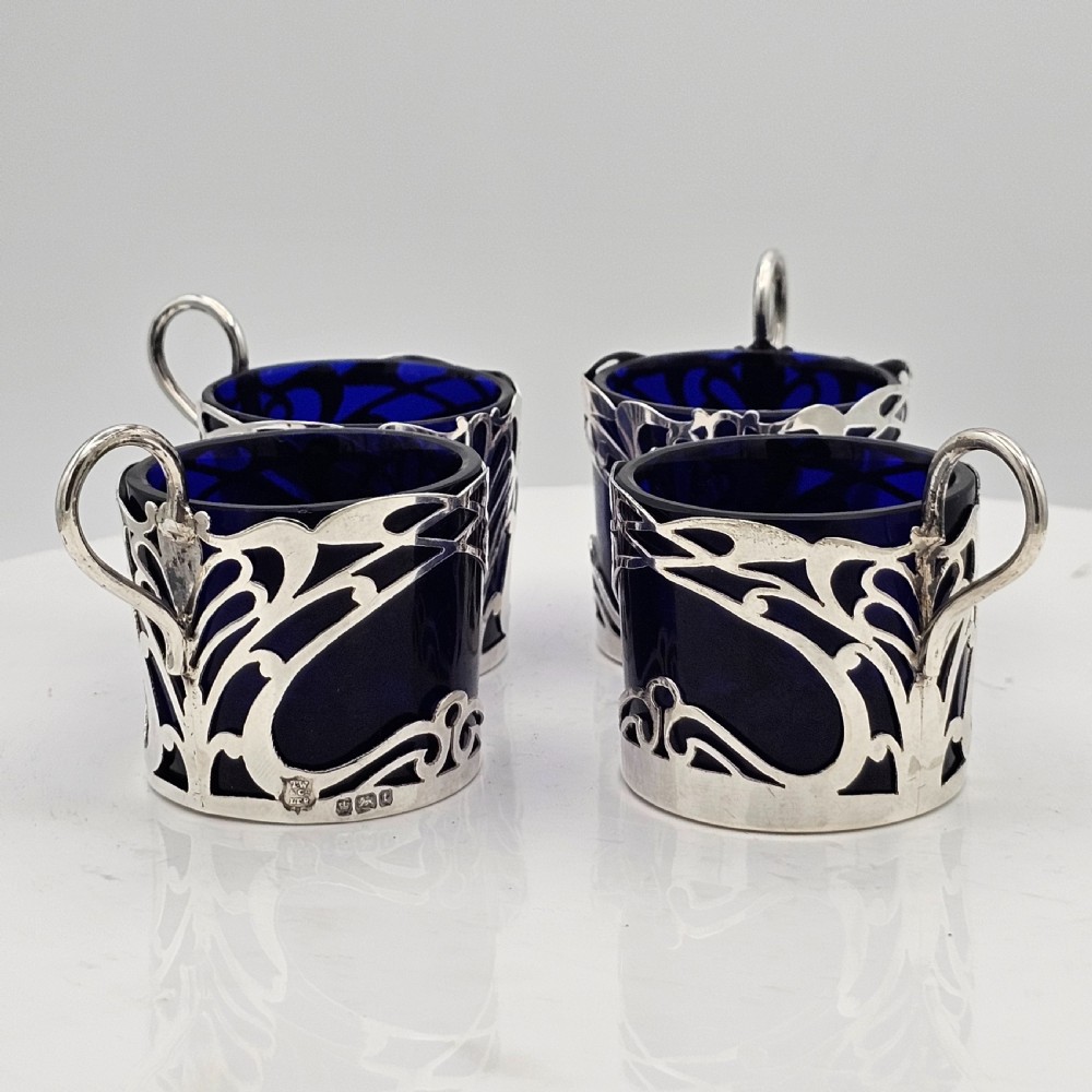 Stylish Set 4 x Art Nouveau Silver Salts Formed as Cups c1911 View XII